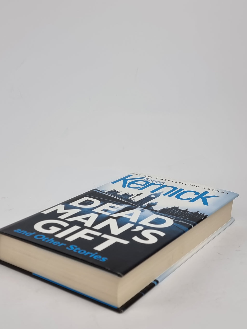 Dead Man's Gift and Other Stories, Simon Kernick — 1st Edition