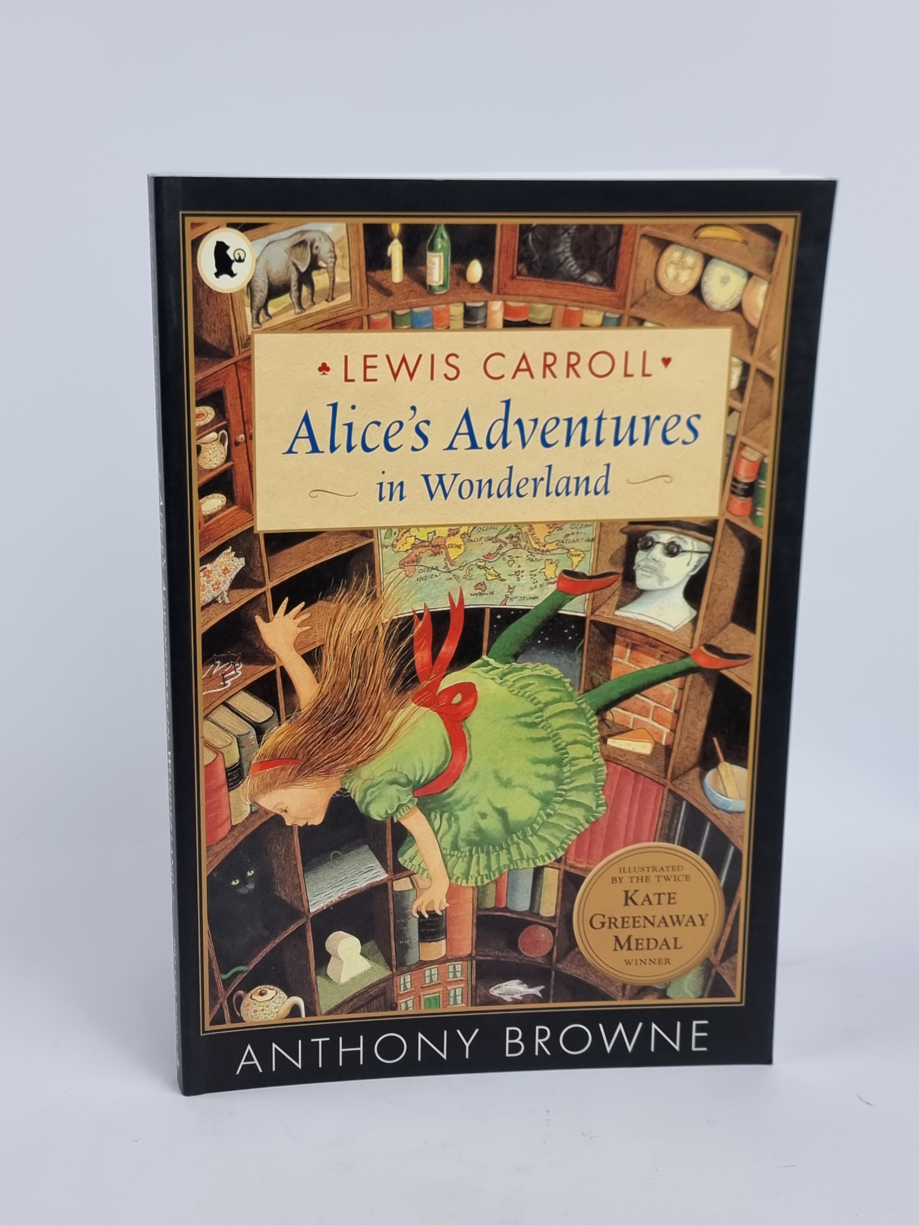 Alice's Adventures in Wonderland, Lewis Carroll — 2016 Walker Books Ed
