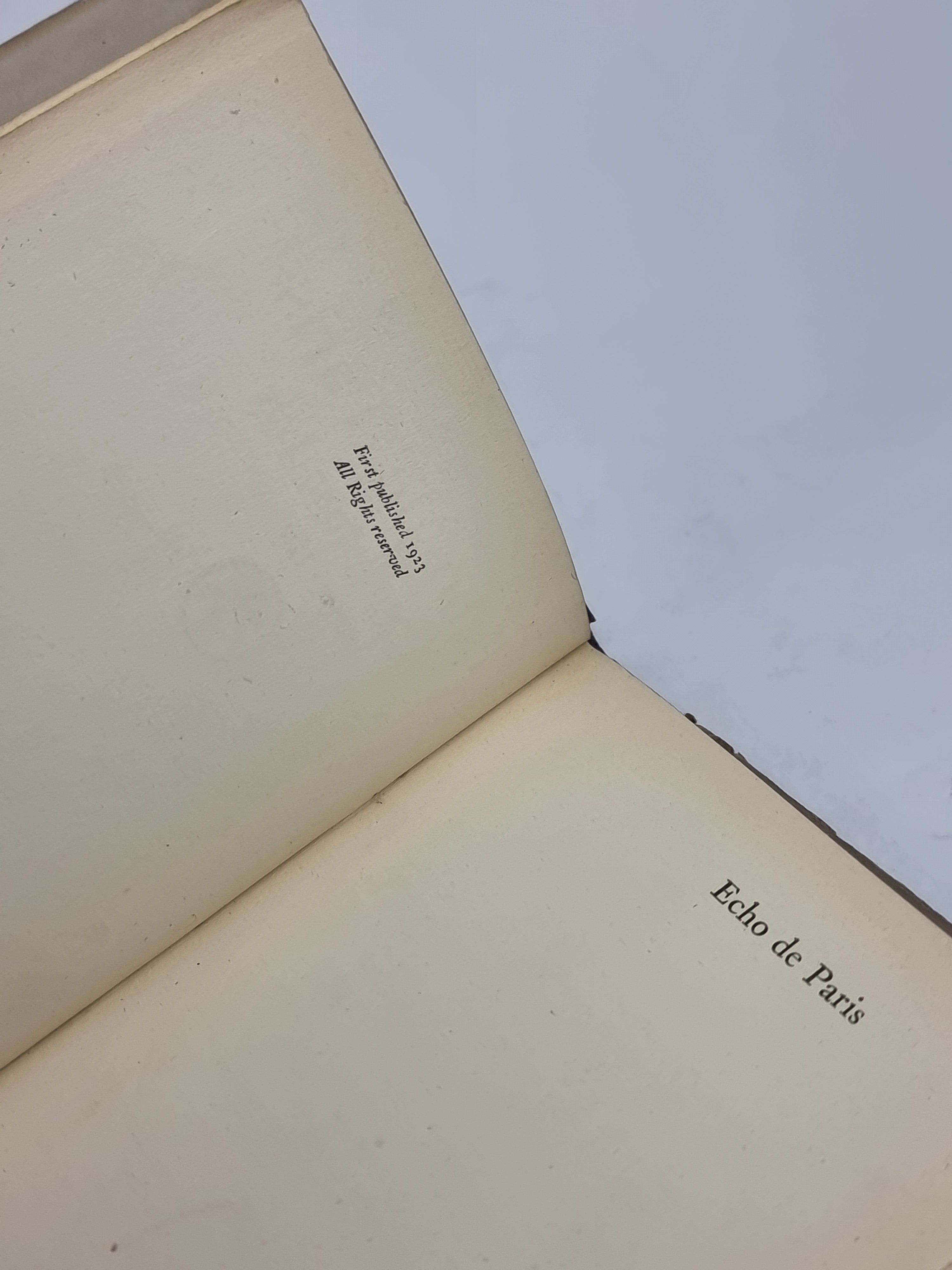 Echo de Paris, Laurence Housman — 1st Edition, Limited