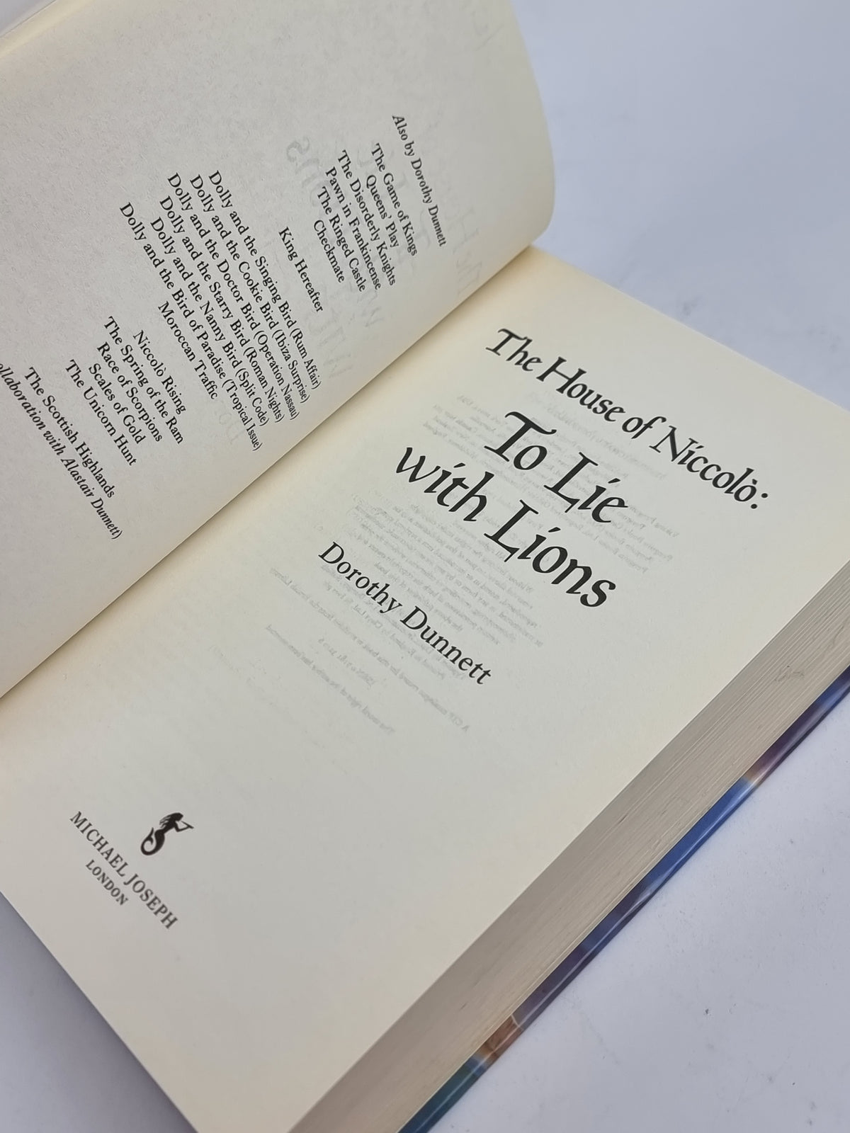 To Lie with Lions, Dorothy Dunnett — 1st Edition