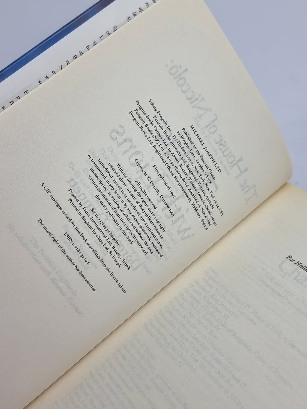 To Lie with Lions, Dorothy Dunnett — 1st Edition