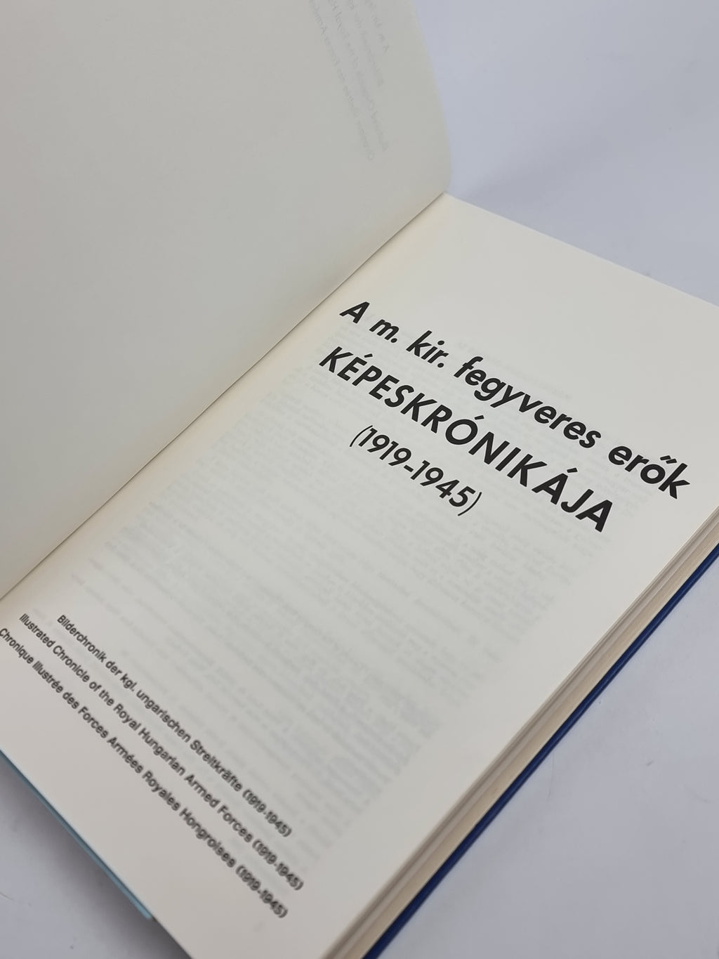 A m. kir. fegyveres erők képeskrónikája (1919-1945), Vitézi Szék — 1st Edition