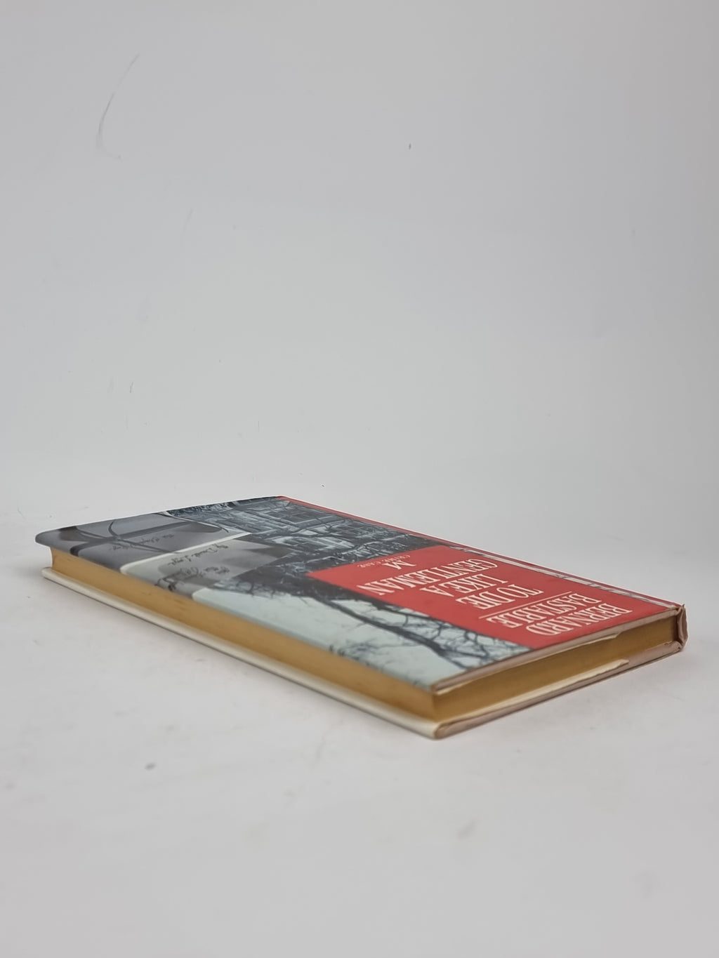 To Die Like a Gentleman, Bernard Bastable — 1st Edition