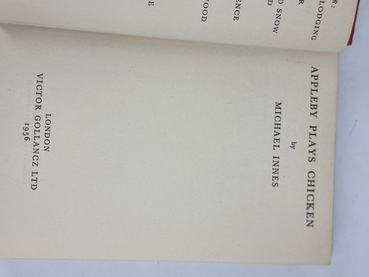 Appleby Plays Chicken, Michael Innes — 1st Edition