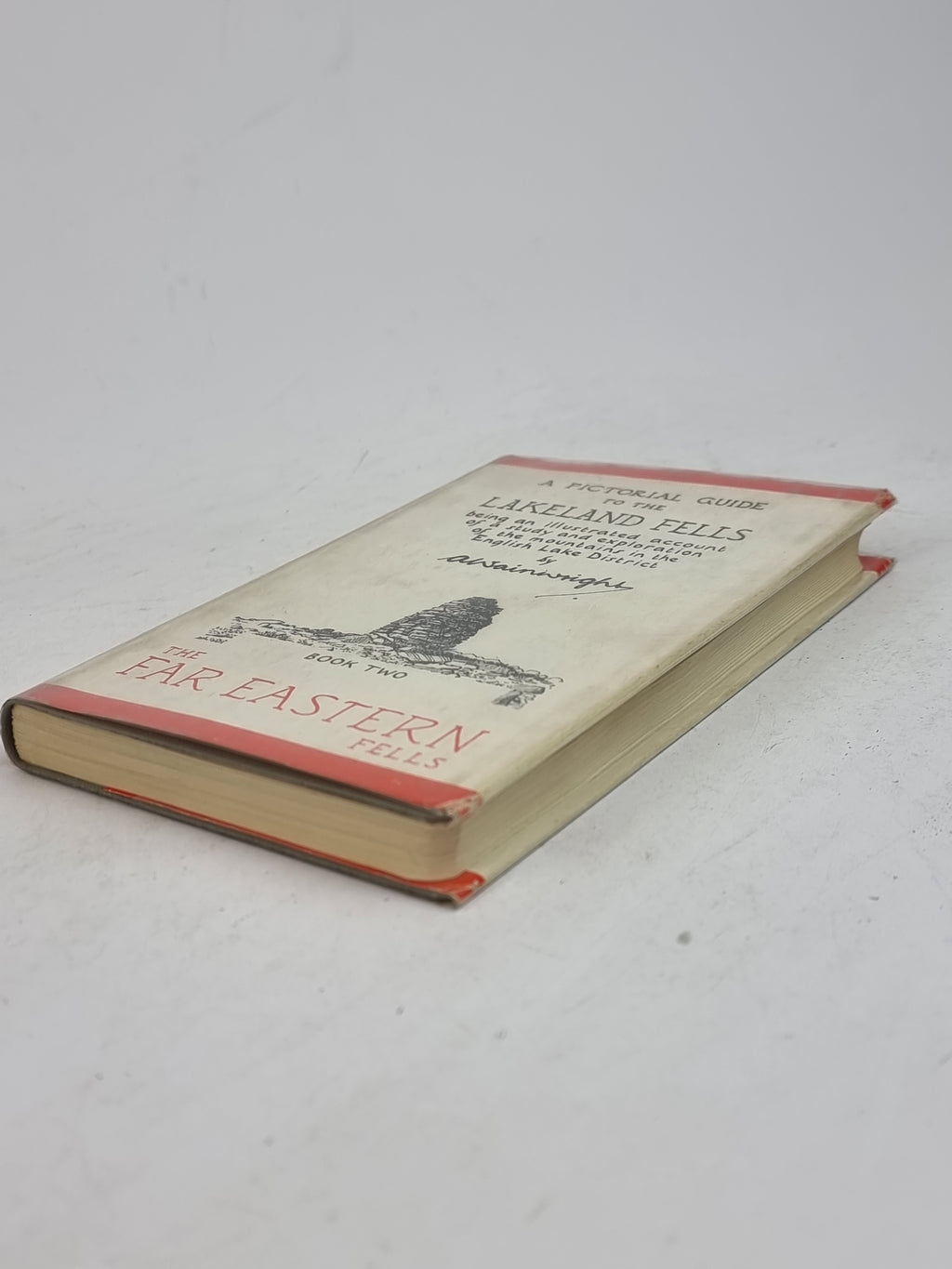 A Pictorial Guide to the Lakeland Fells: Book Two, The Far Eastern Fells — 1st Ed