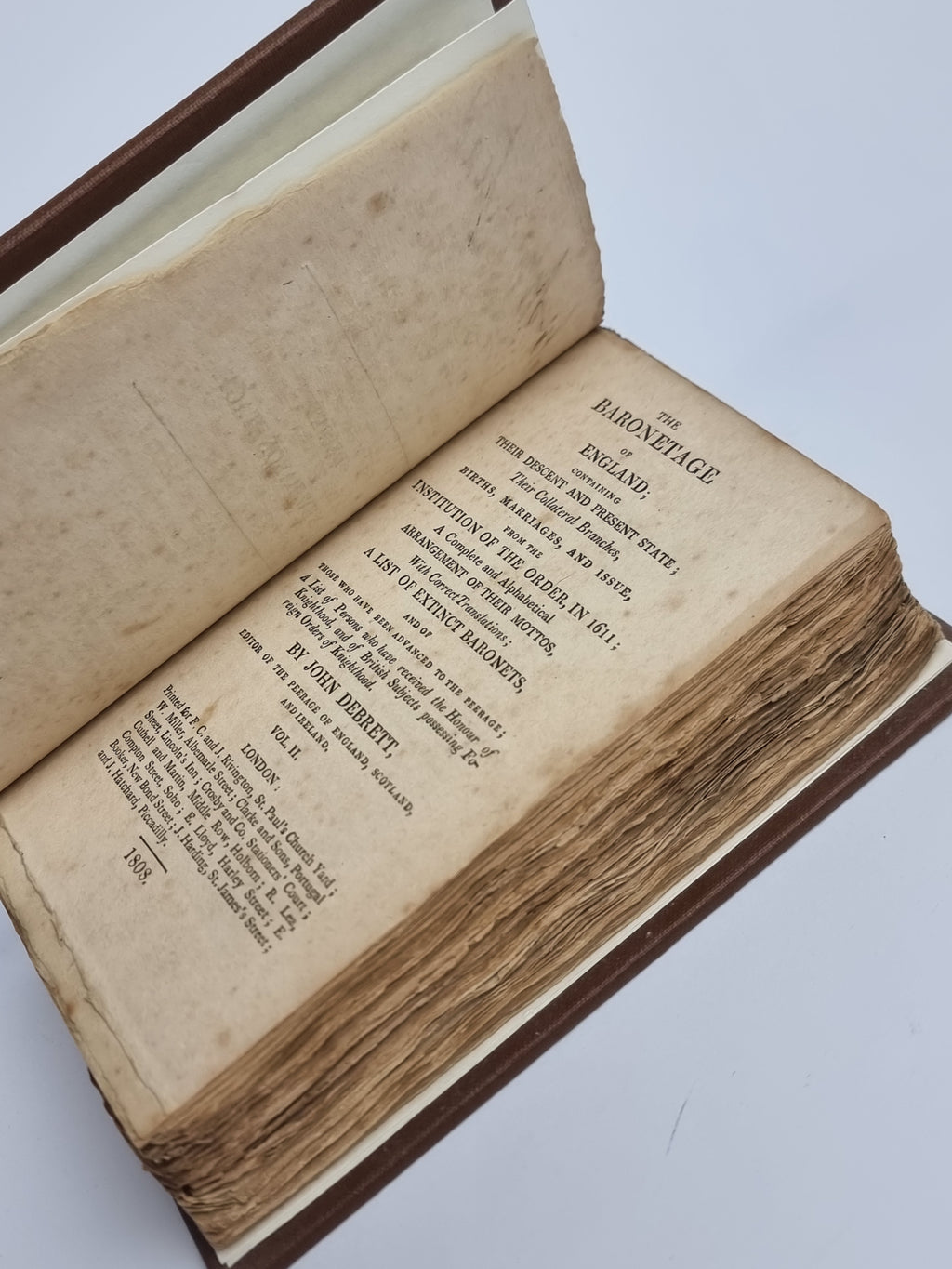 The Baronetage of England, John Debrett — 1st Edition