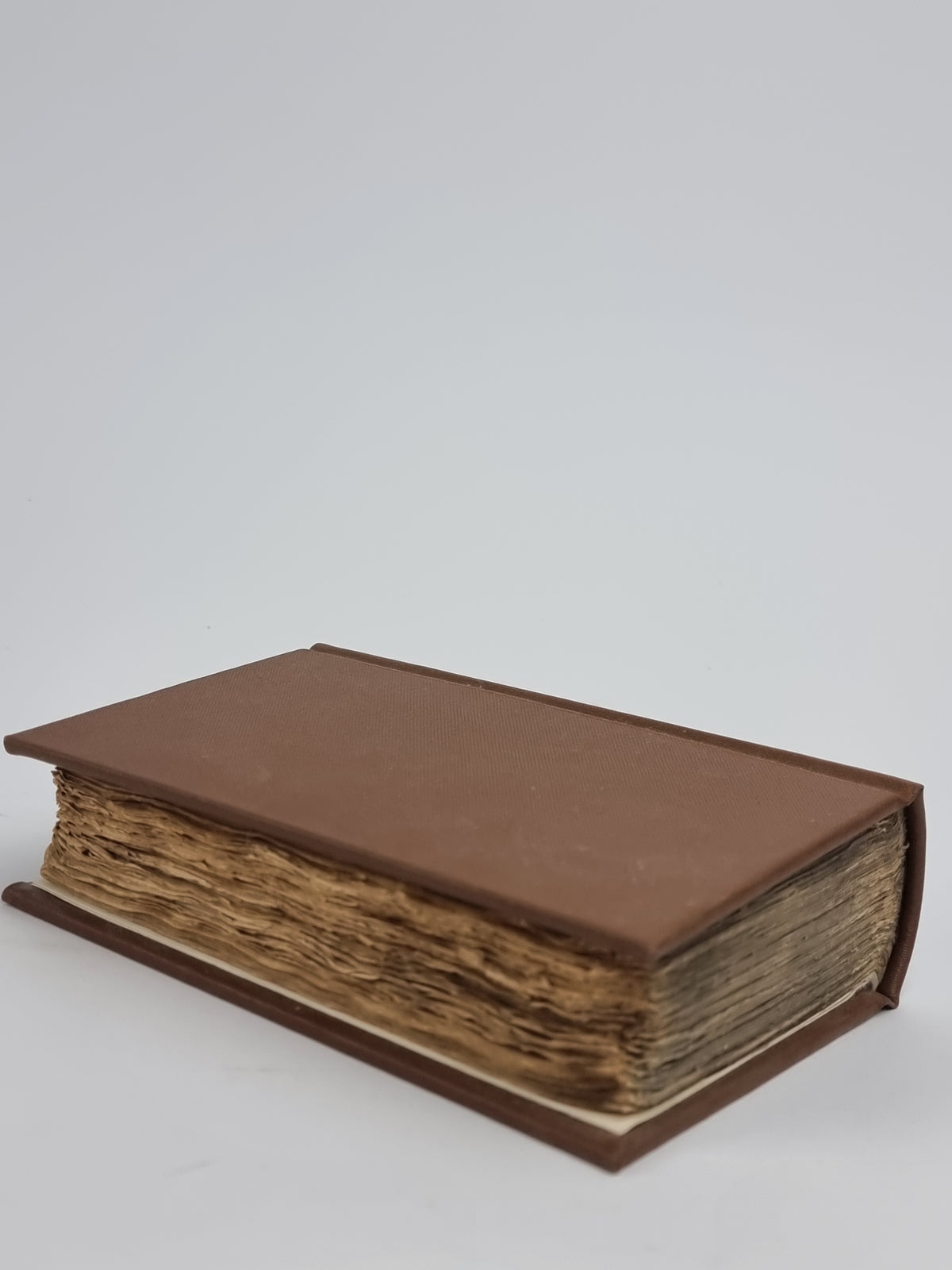 The Baronetage of England, John Debrett — 1st Edition