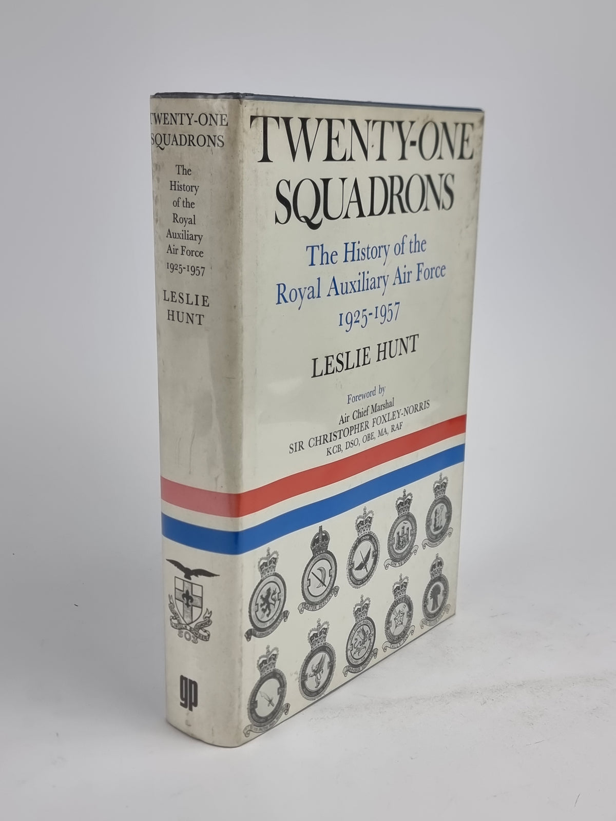 Twenty-One Squadrons, Leslie Hunt — 1st Edition