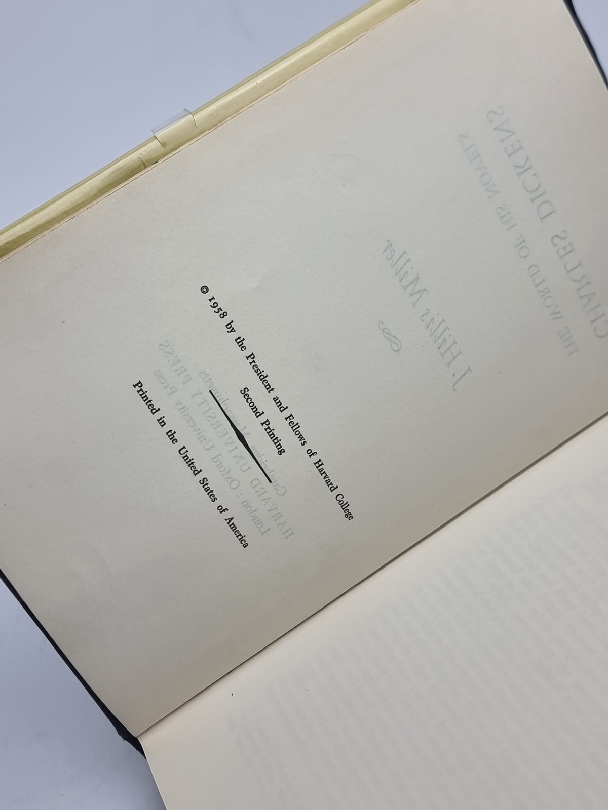Charles Dickens: The World of His Novels, J. Hillis Miller