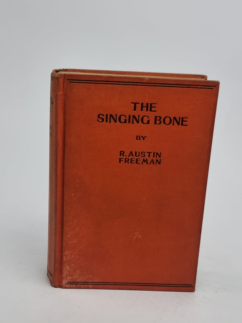 The Singing Bone, R. Austin Freeman — 5th Edition