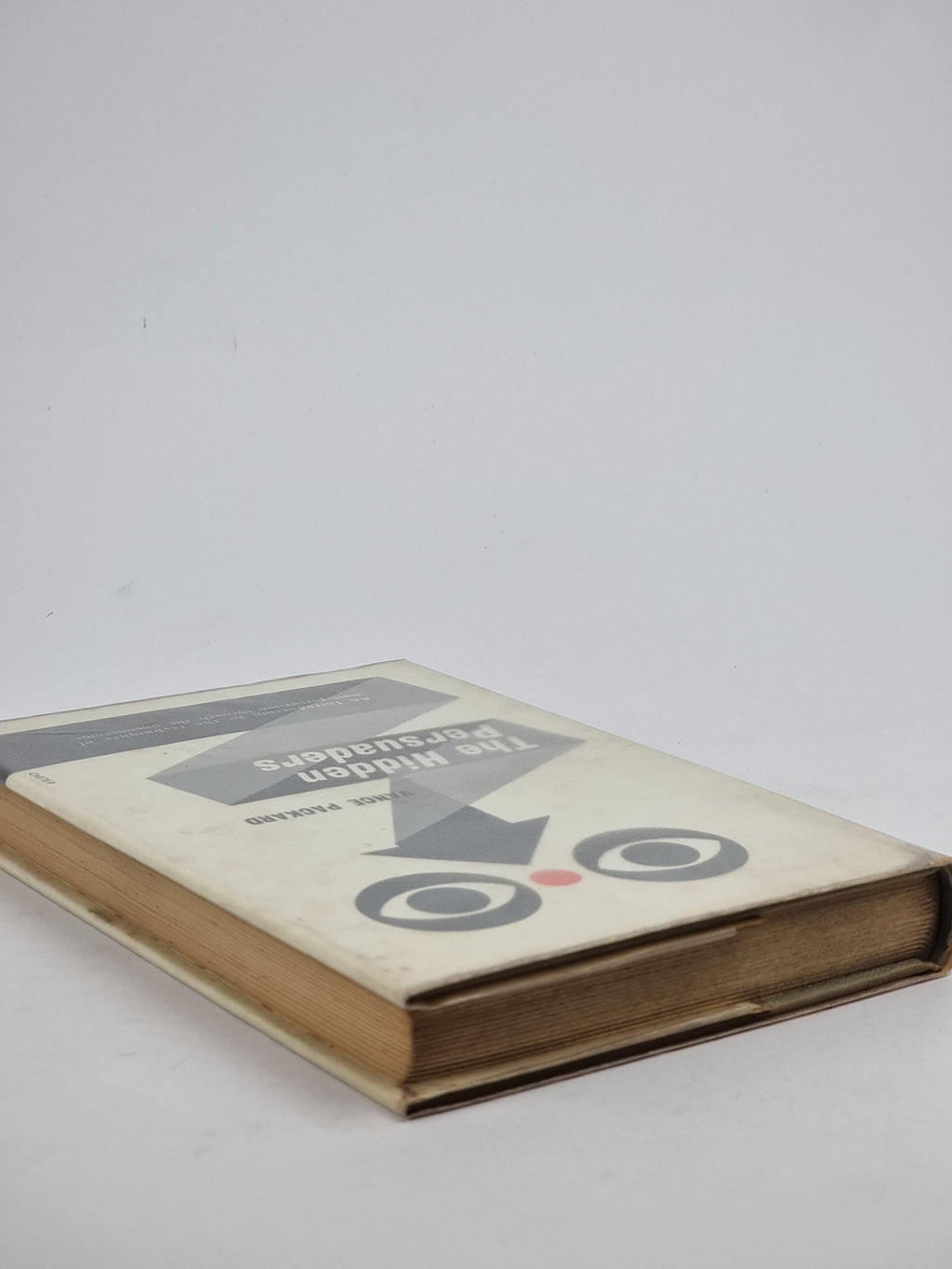 The Hidden Persuaders, Vance Packard — 1st Edition