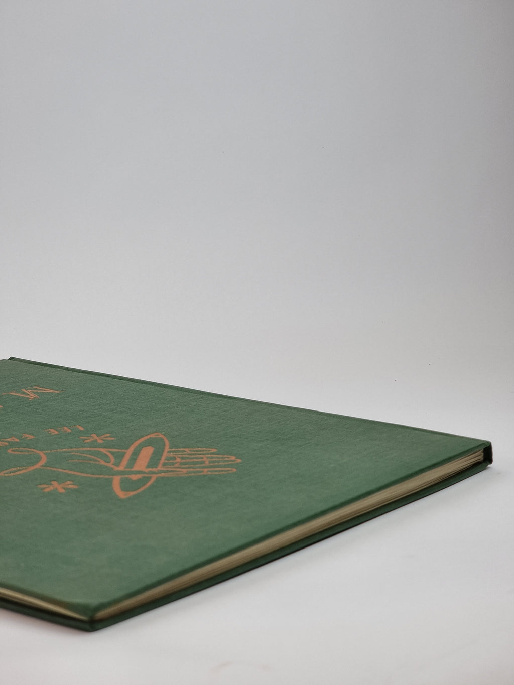 Lee Fabrics Manual, Arthur H. Lee & Sons Limited — 1st Edition