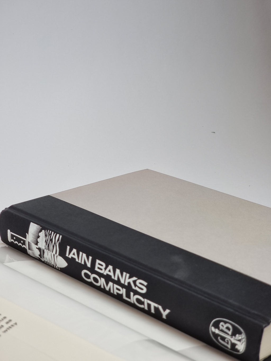 Complicity, Iain Banks — 1st Edition