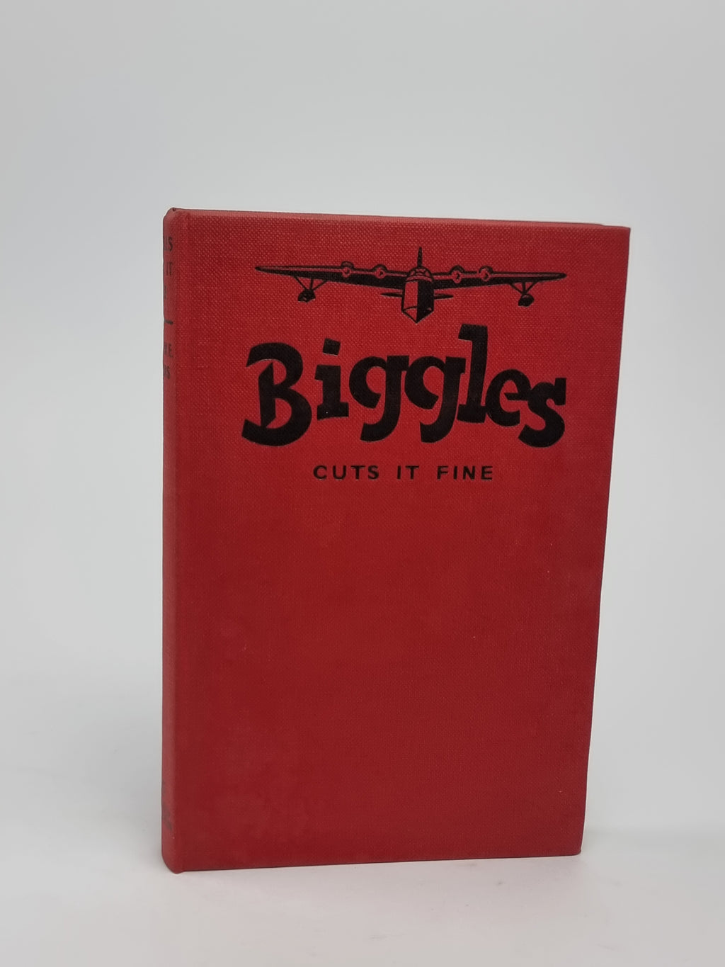 Biggles Cuts It Fine, Captain W. E. Johns — 1st Edition