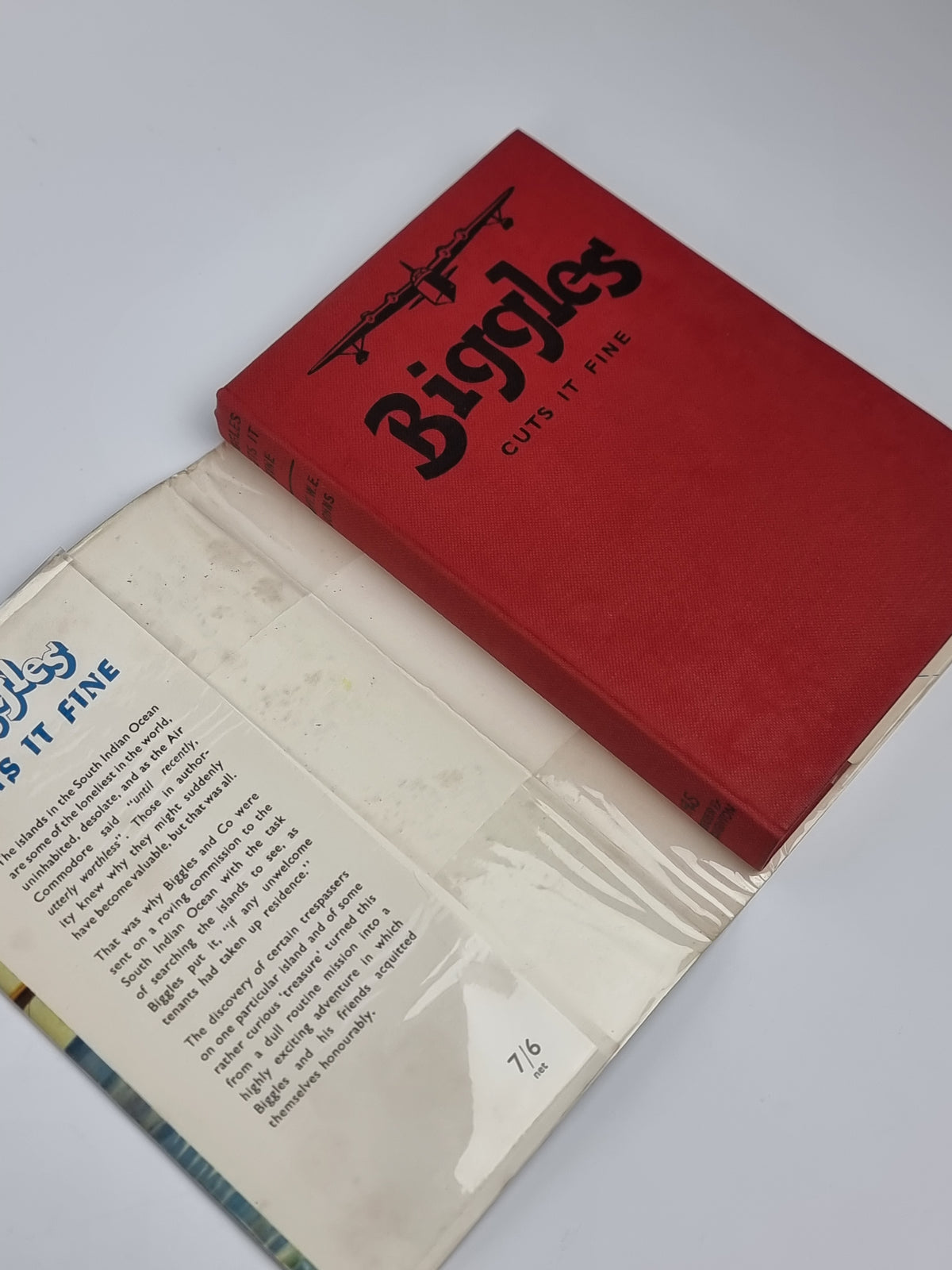 Biggles Cuts It Fine, Captain W. E. Johns — 1st Edition