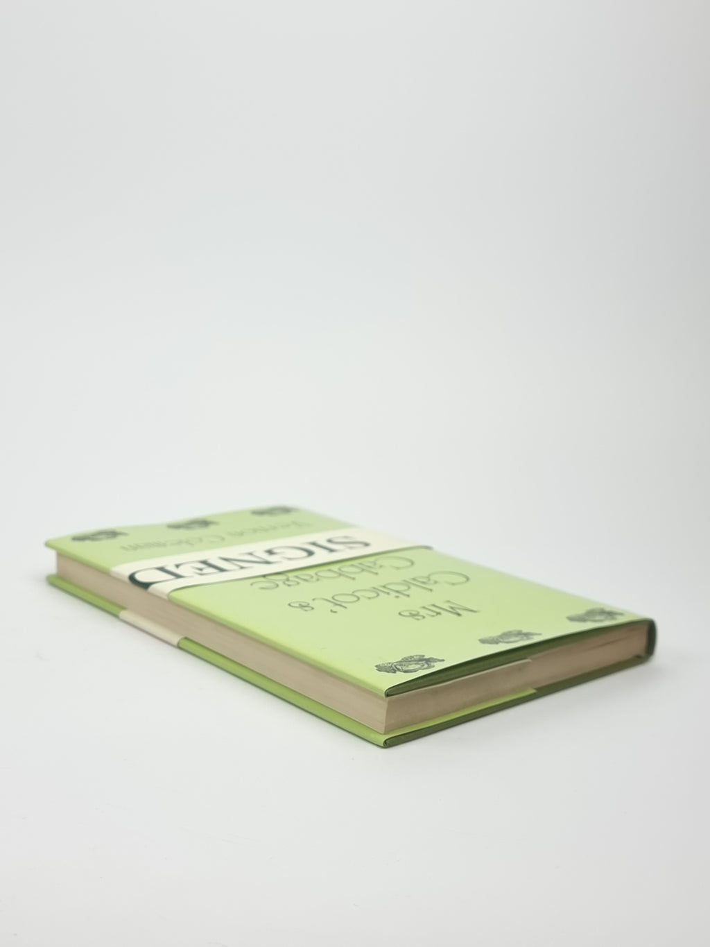 Mrs Caldicot's Cabbage War, Vernon Coleman — 1st Edition, Signed
