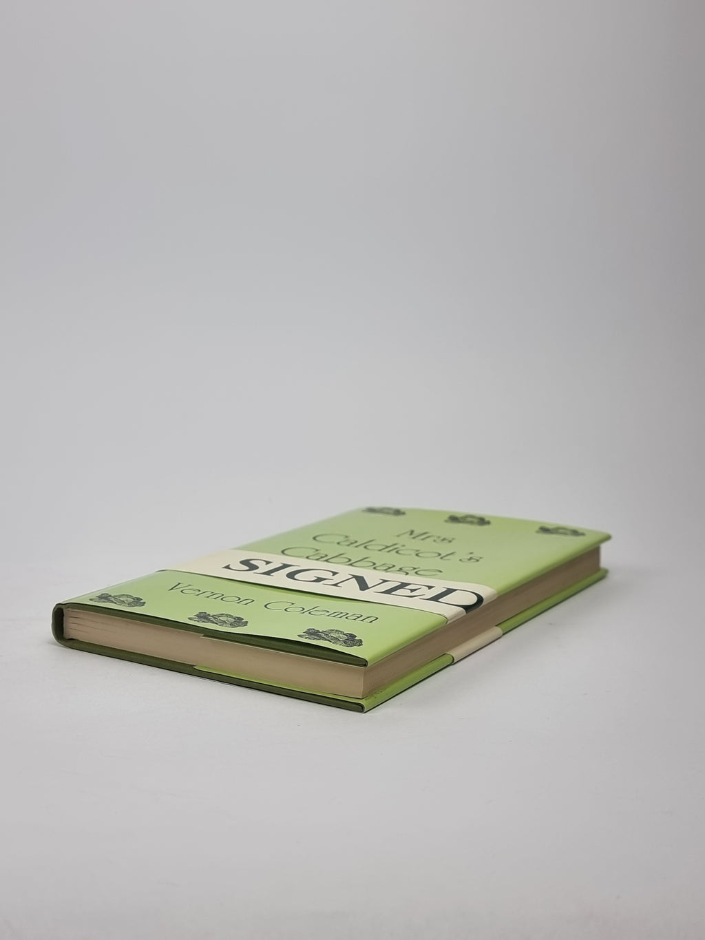 Mrs Caldicot's Cabbage War, Vernon Coleman — 1st Edition, Signed