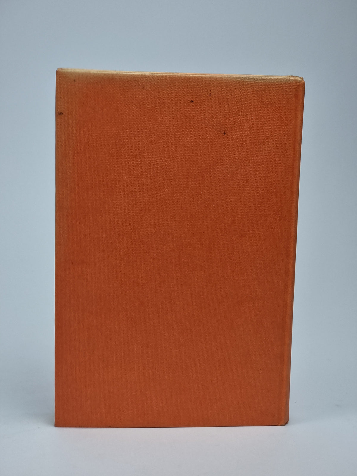 Biggles Looks Back, Captain W.E. Johns — 1st Edition