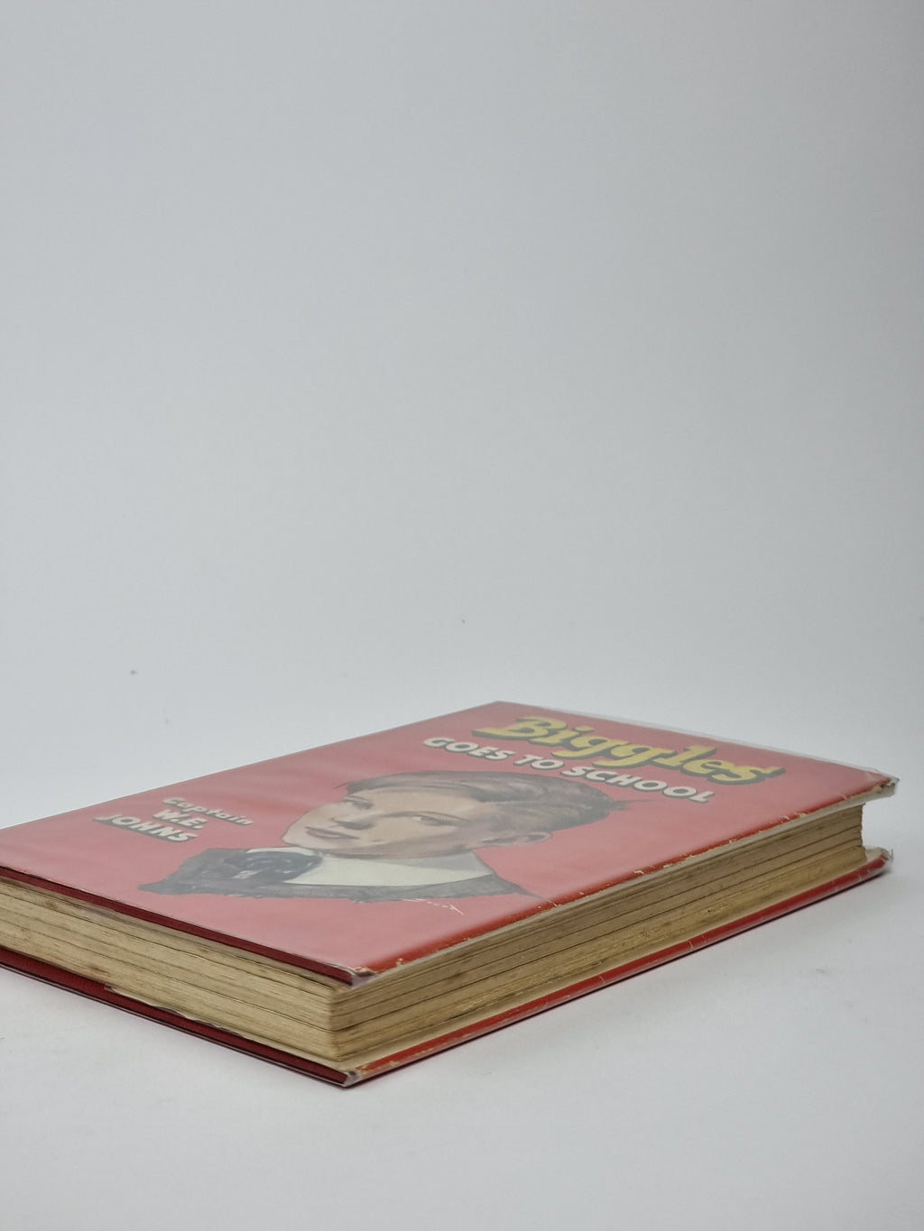 Biggles Goes to School, Captain W. E. Johns — 1st Edition