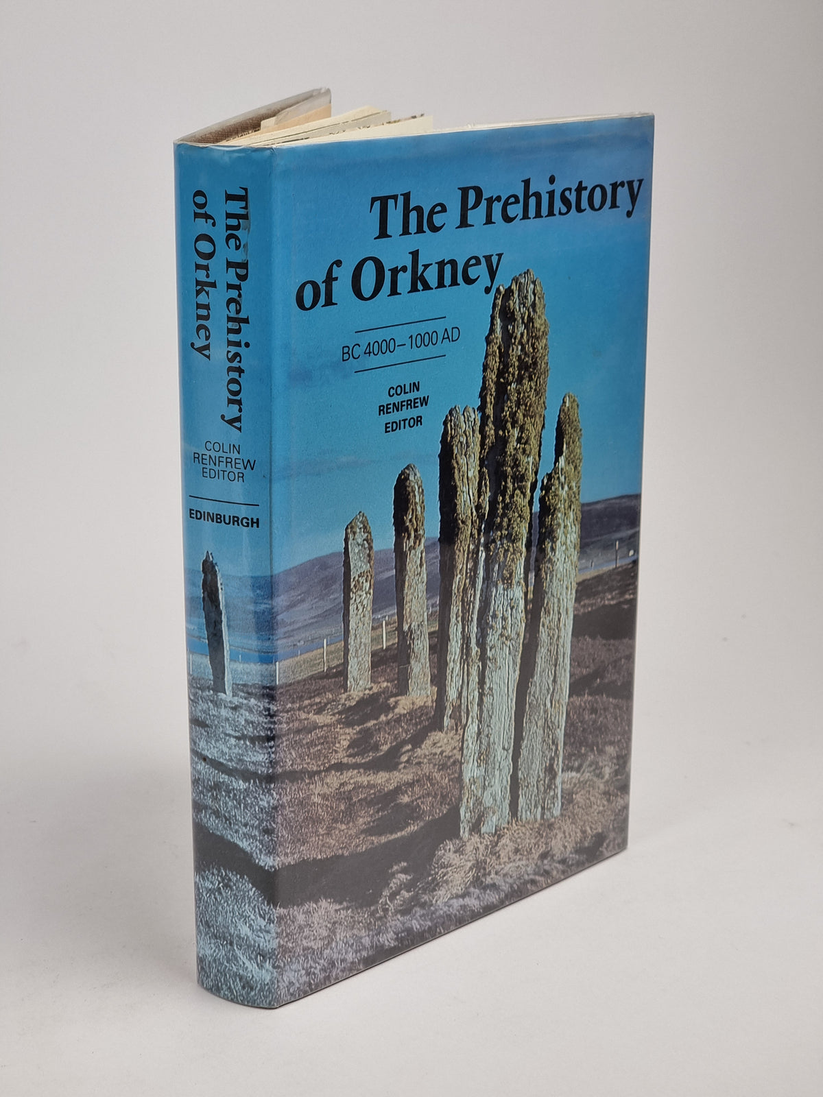 The Prehistory of Orkney, Colin Renfrew — 1st Edition