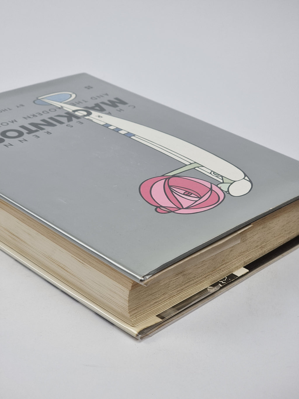 Charles Rennie Mackintosh and the Modern Movement, Thomas Howarth