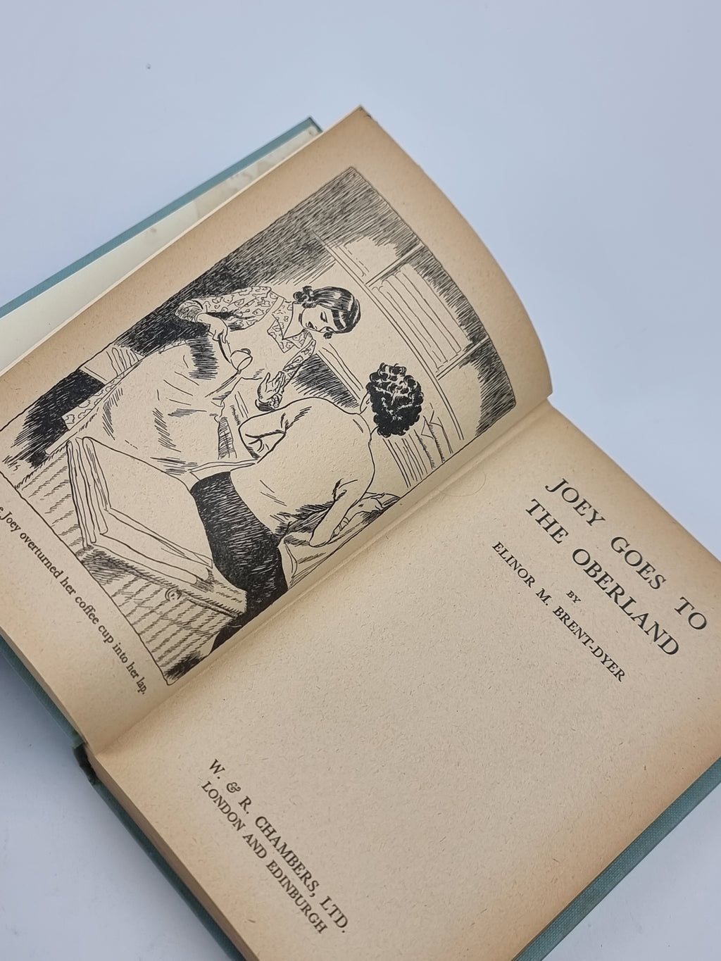 Joey Goes to the Oberland, Elinor M. Brent-Dyer — 1st Edition