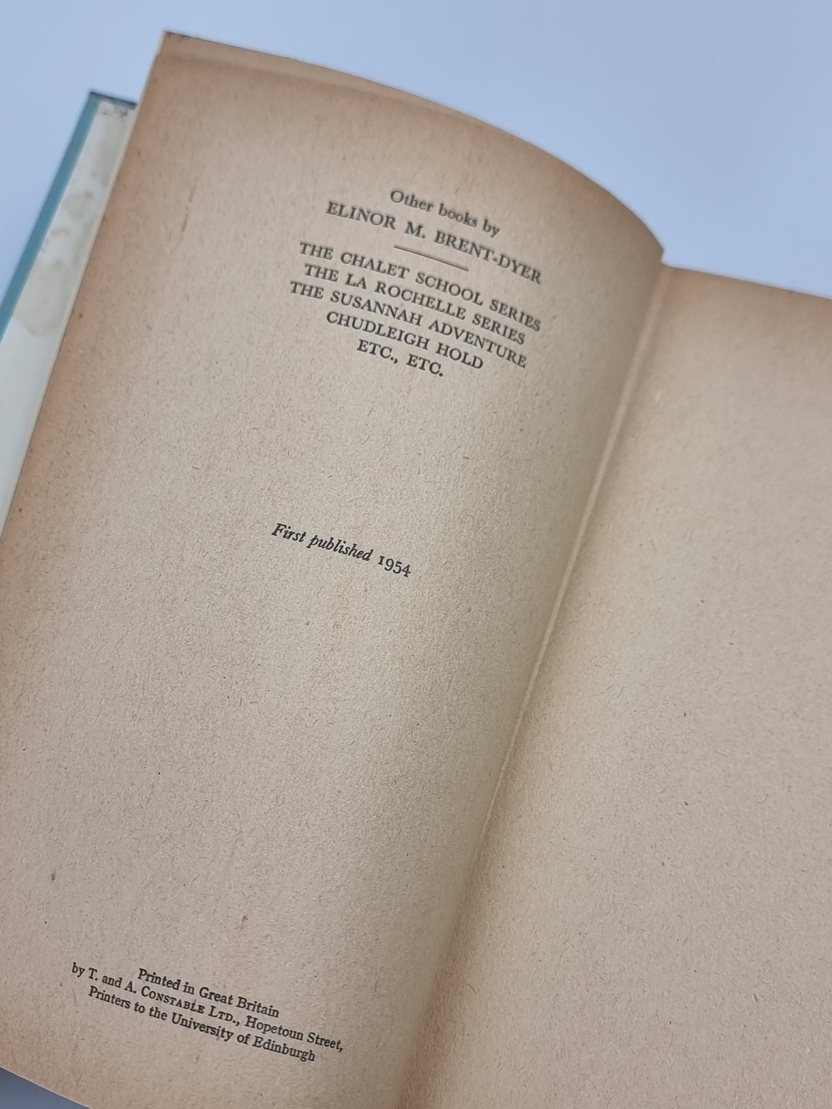 Joey Goes to the Oberland, Elinor M. Brent-Dyer — 1st Edition