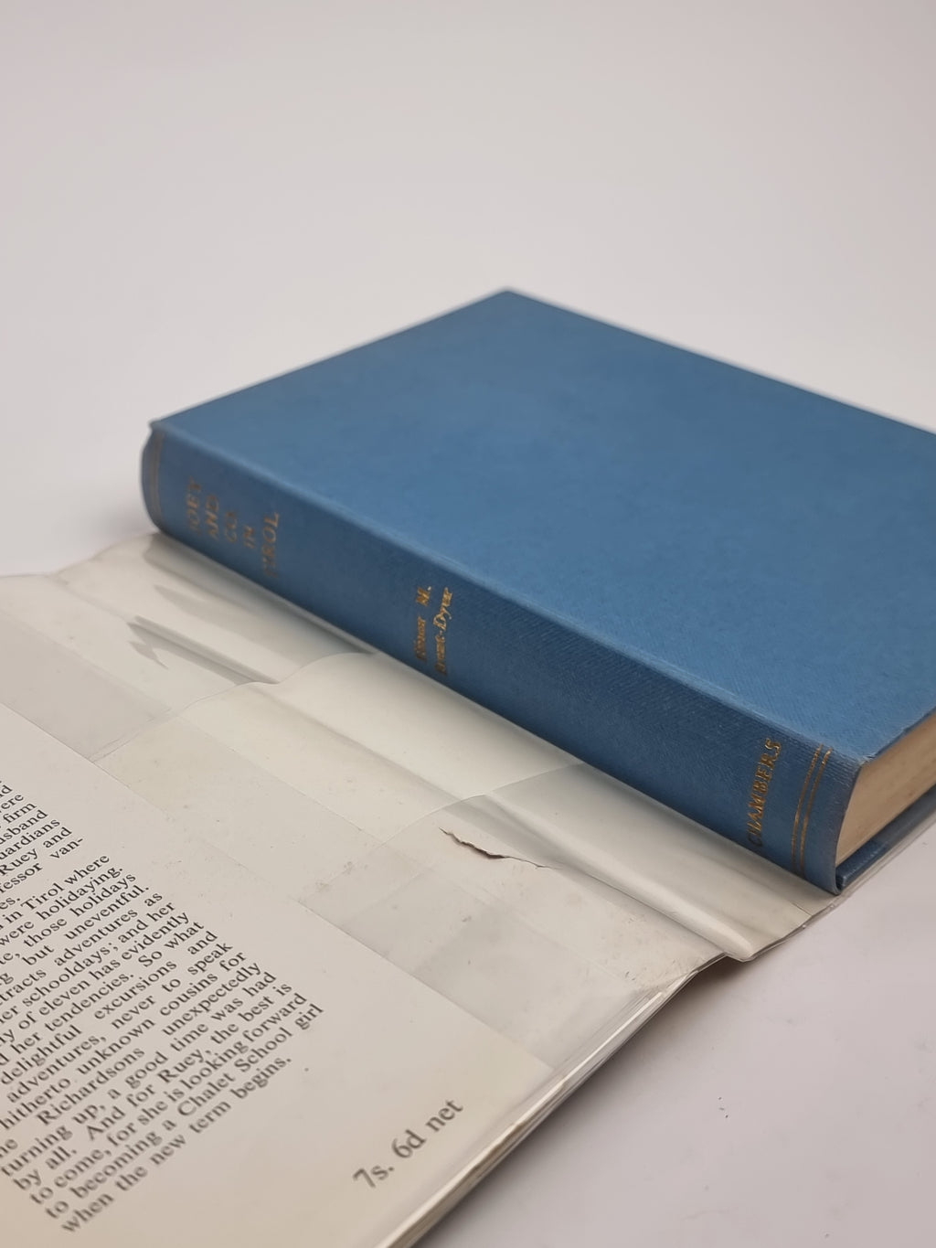Joey and Co. in Tirol, Elinor M. Brent-Dyer — 1st Edition
