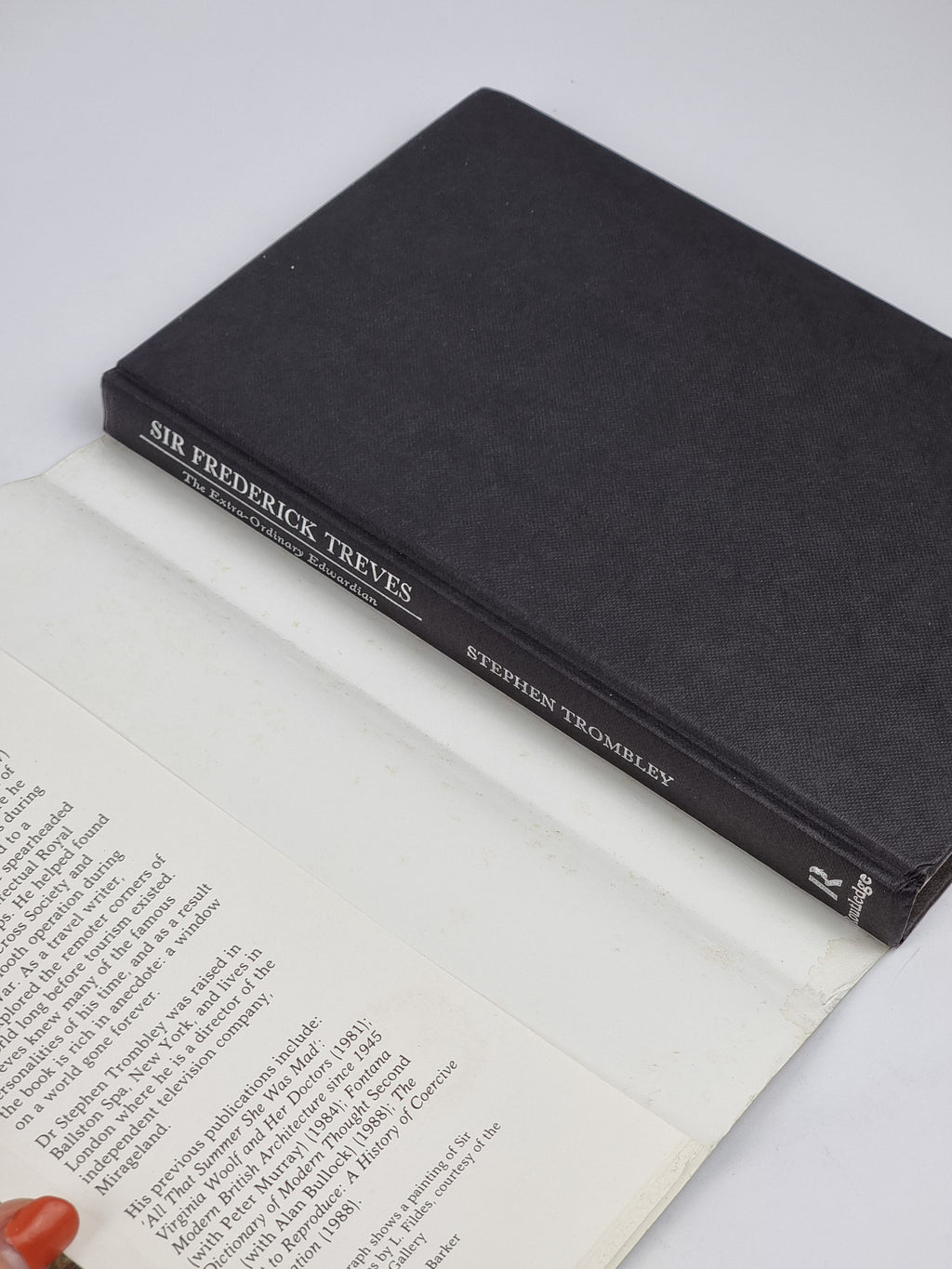 Sir Frederick Treves: The Extra-Ordinary Edwardian, Stephen Trombley