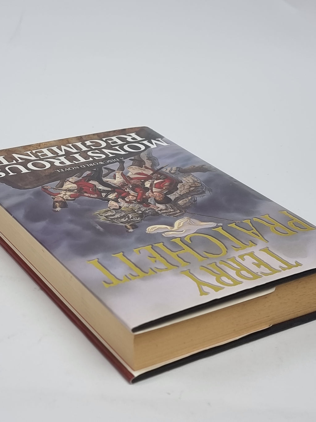 Monstrous Regiment, Terry Pratchett — 1st Edition