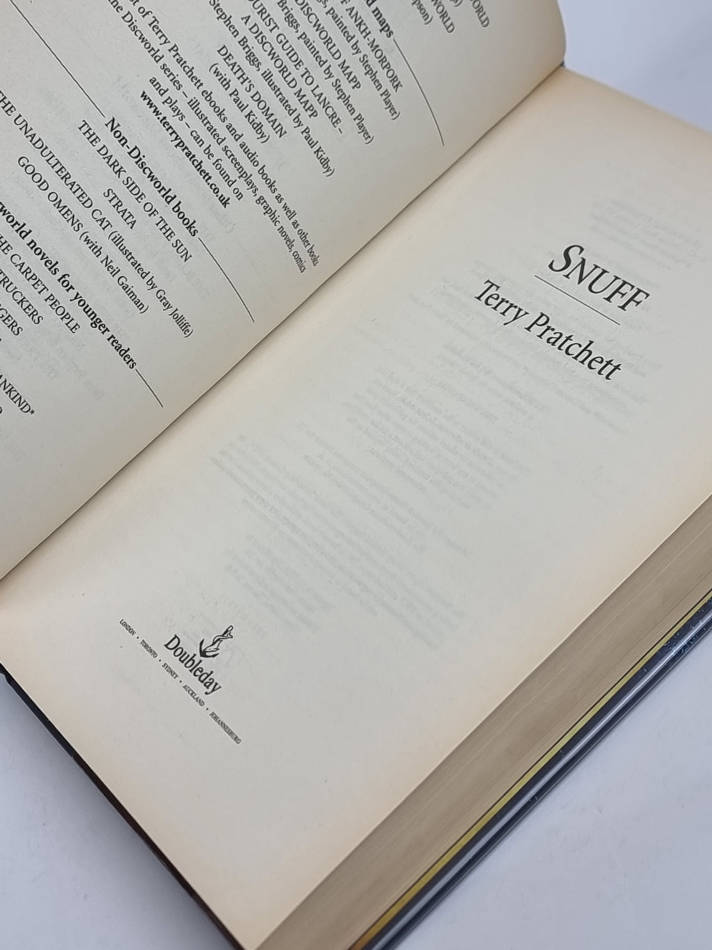 Snuff, Terry Pratchett — 1st Edition