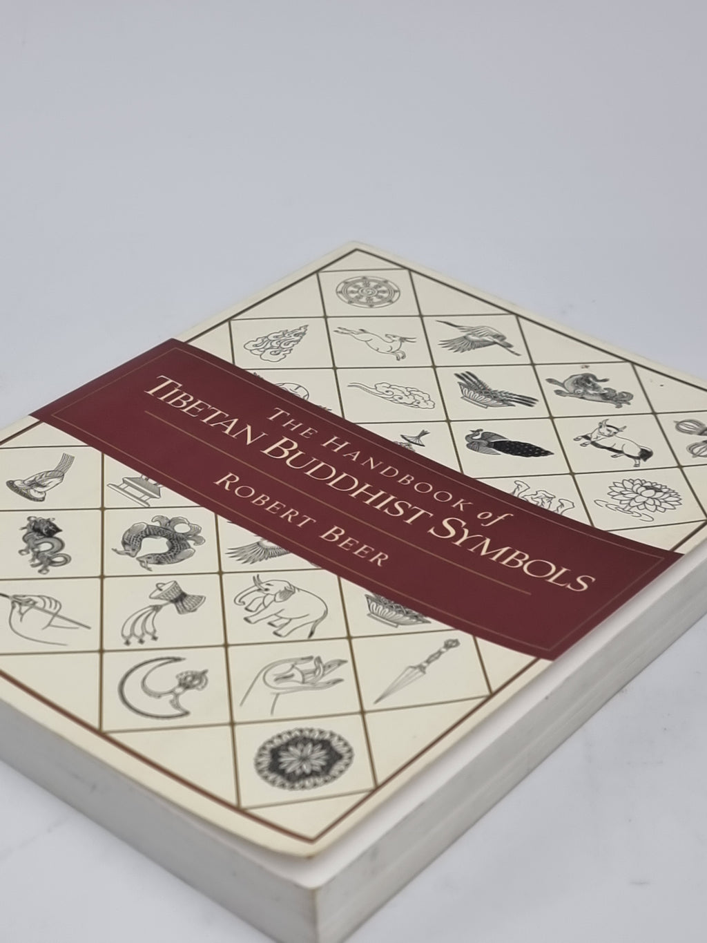 The Handbook of Tibetan Buddhist Symbols, Robert Beer