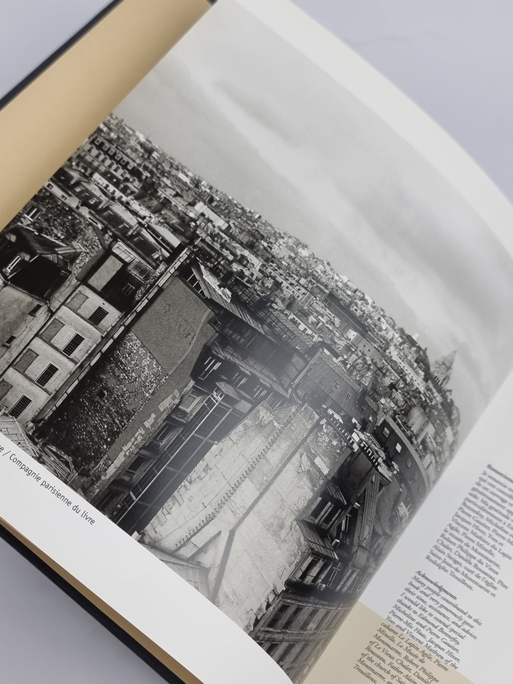 Montmartre secret, Liesbeth Passot-Kanbier — 1st Edition