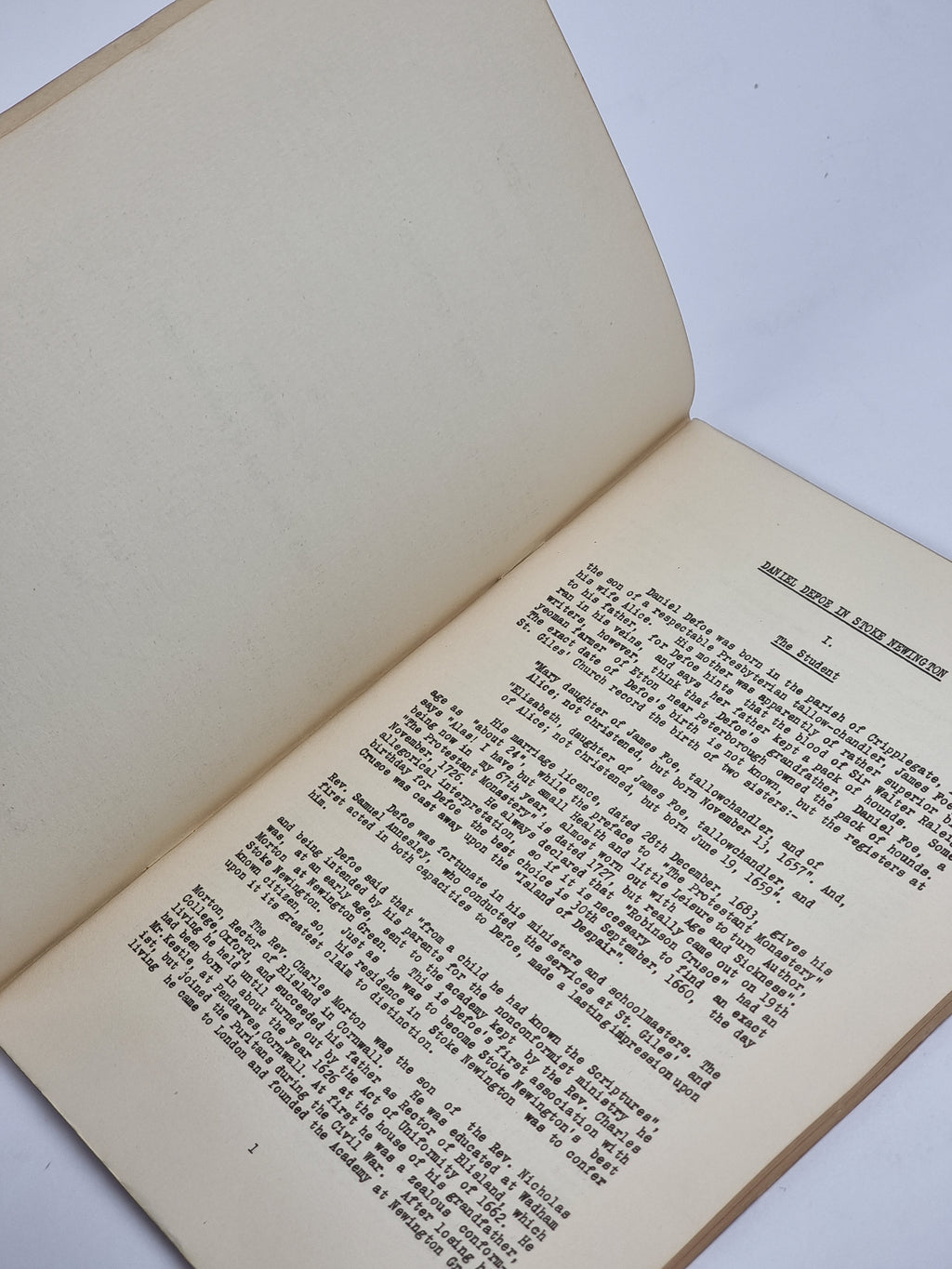 Daniel Defoe in Stoke Newington, A. J. Shirren — 1st Edition