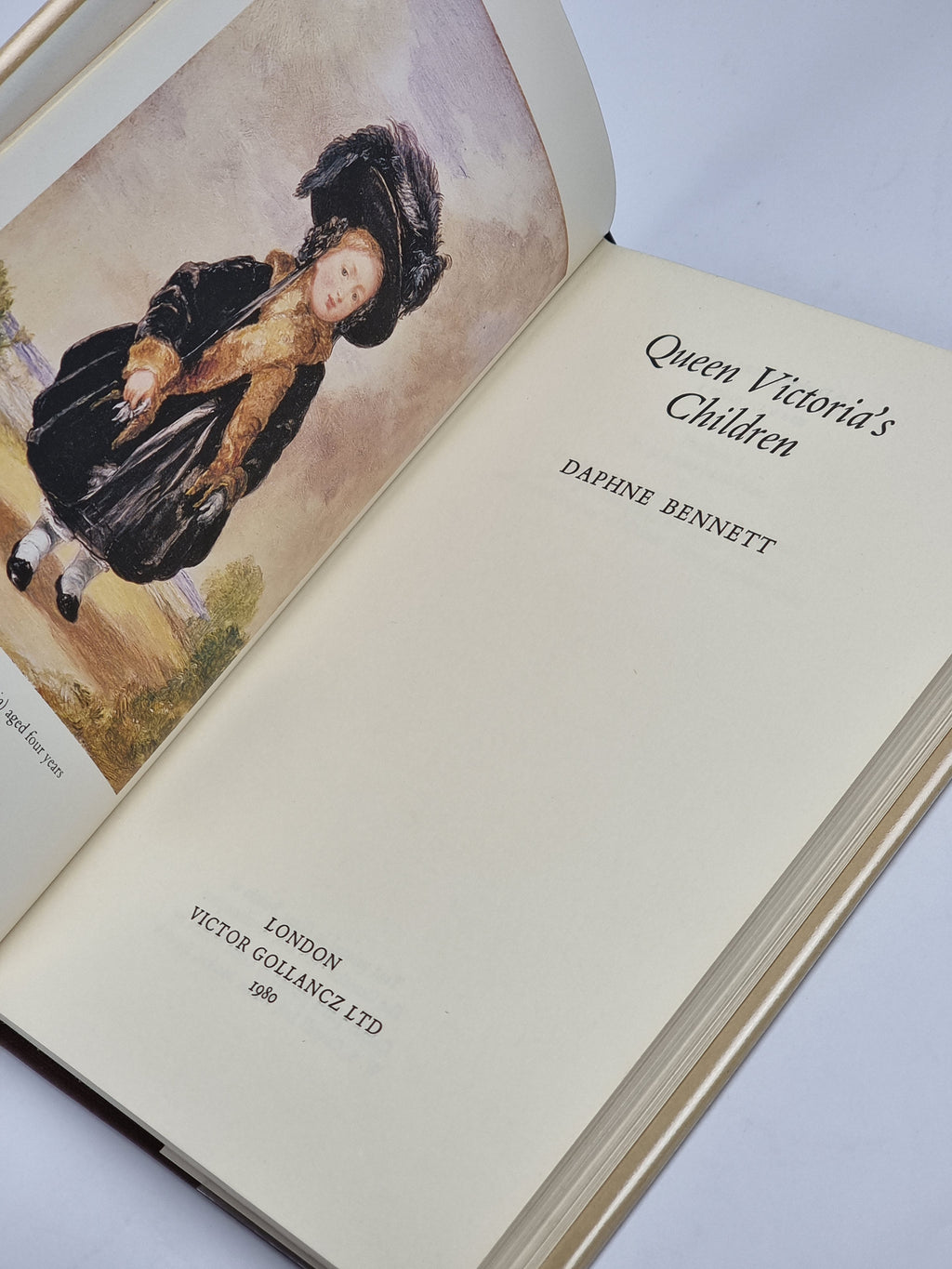 Queen Victoria's Children, Daphne Bennett — 1st Edition
