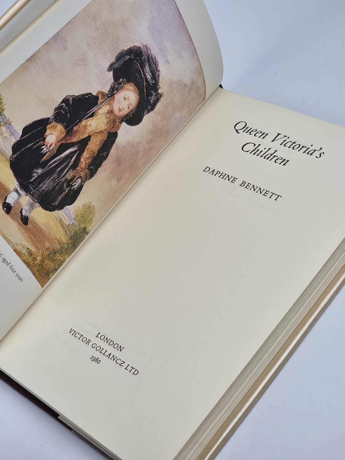 Queen Victoria's Children, Daphne Bennett — 1st Edition