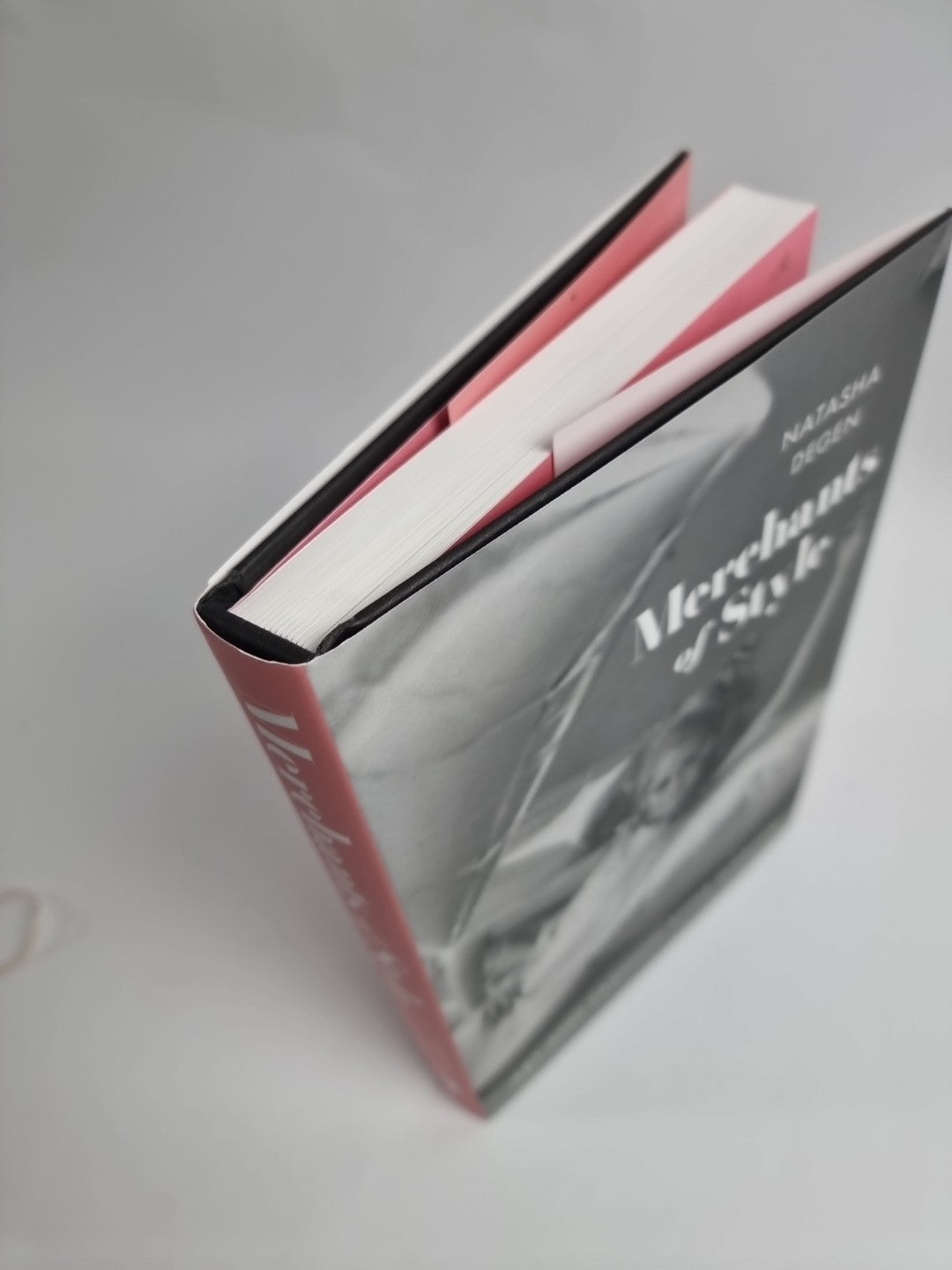 Merchants of Style: Art and Fashion After Warhol by Natasha Degen (English) Hard