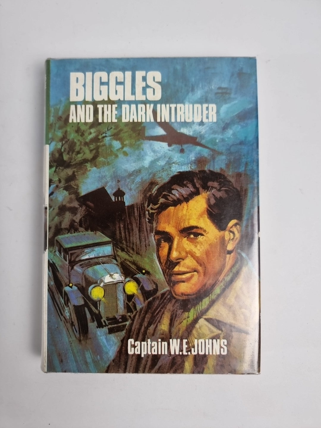 Captain W E Johns - Biggles and the Dark Intruder - HB 1st Edition 1970 Fine Con