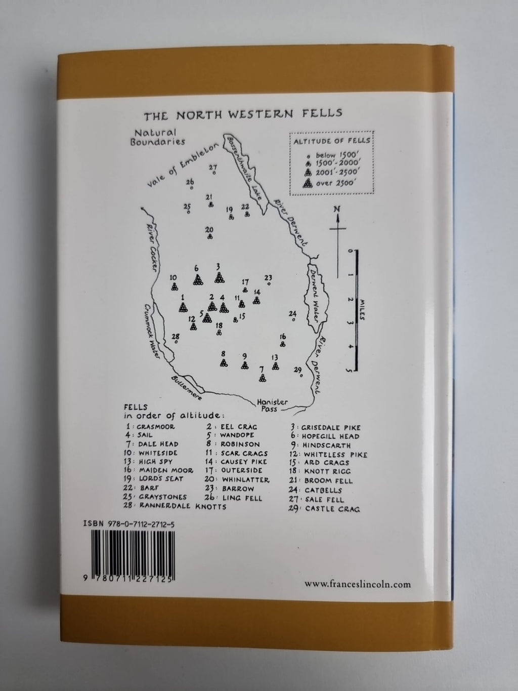 A Pictorial Guide to the Lakeland Fells - North Western Fells,Alfred Wainwright
