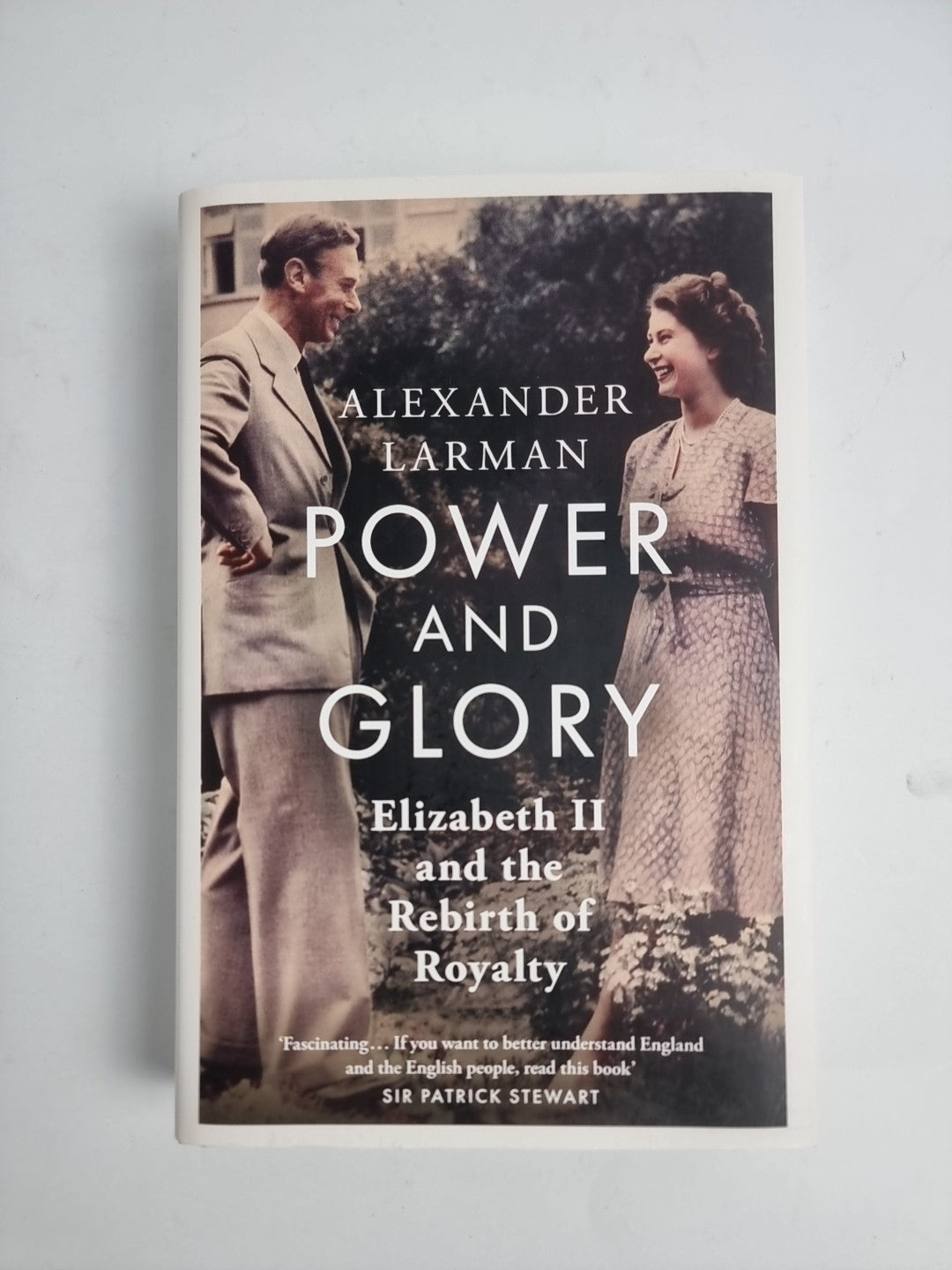 Power and Glory: Elizabeth II and the Rebirth of Royalty 1ST EDITION NEW