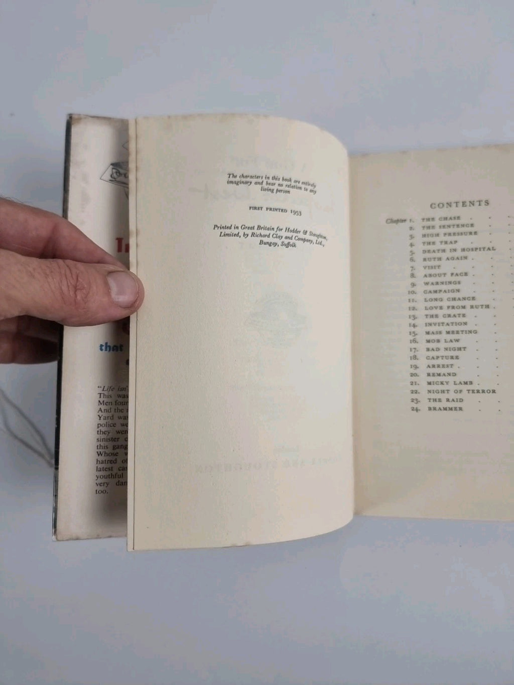 A Gun For Inspector West, John Creasey — 1st UK Edition