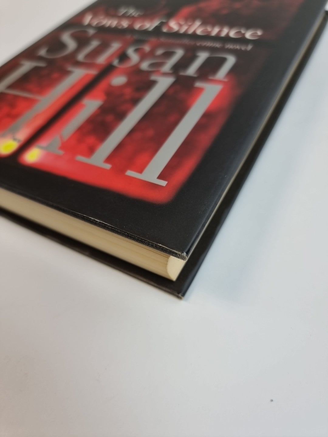 The Vows of Silence by Susan Hill (Hardcover, 2008)1st Edition New Free Delivery