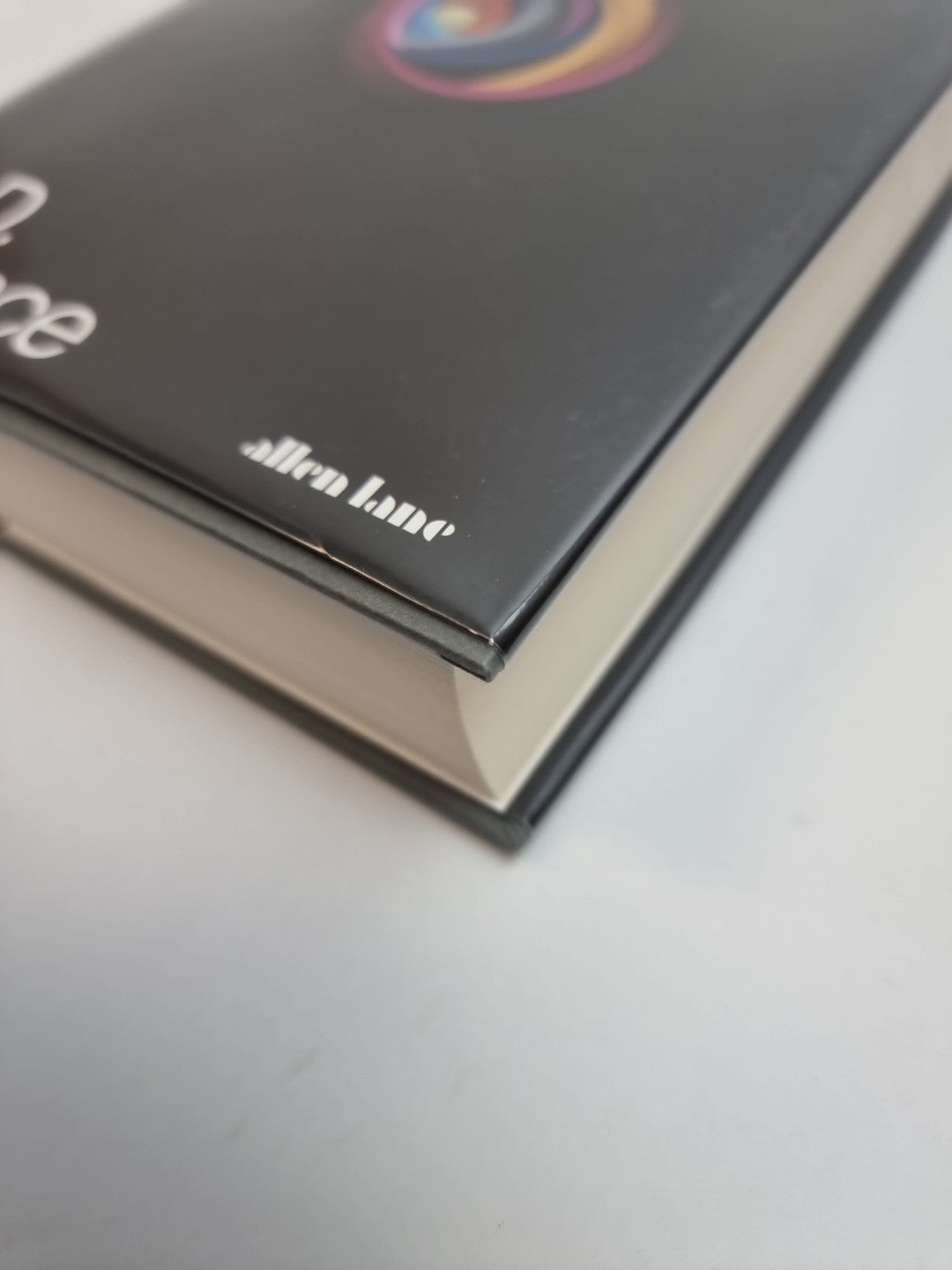 The Atomic Human: Understanding Ourselves by N Lawrence New Free Delivery