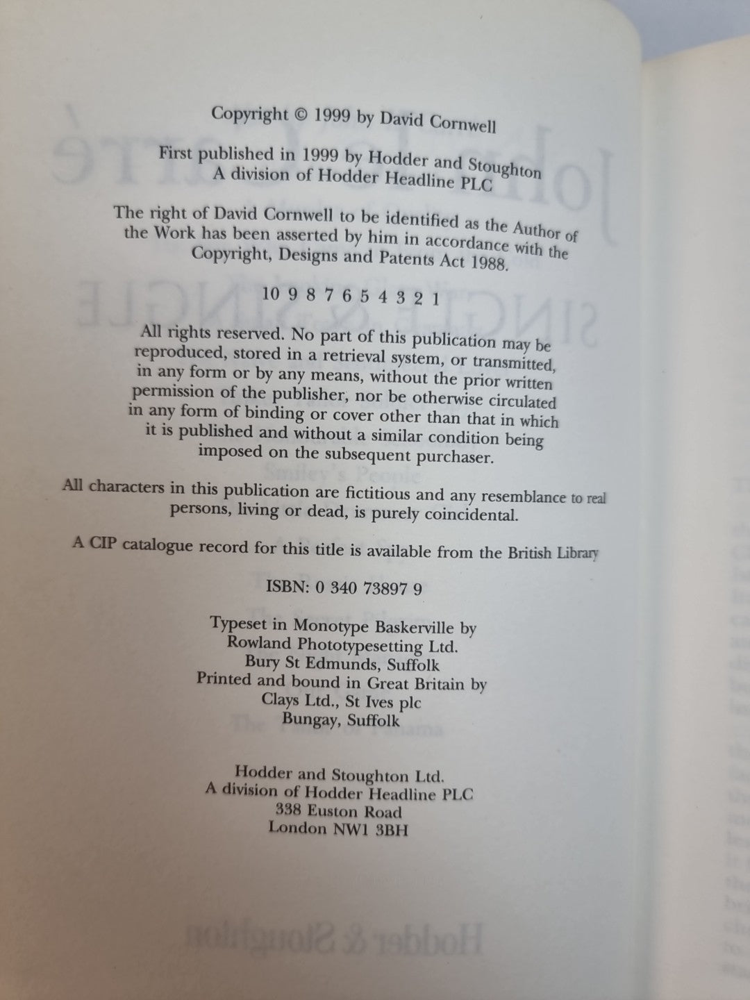 John Le  Carrè- Single & Sinhle-  First Edition First Print 1999 New