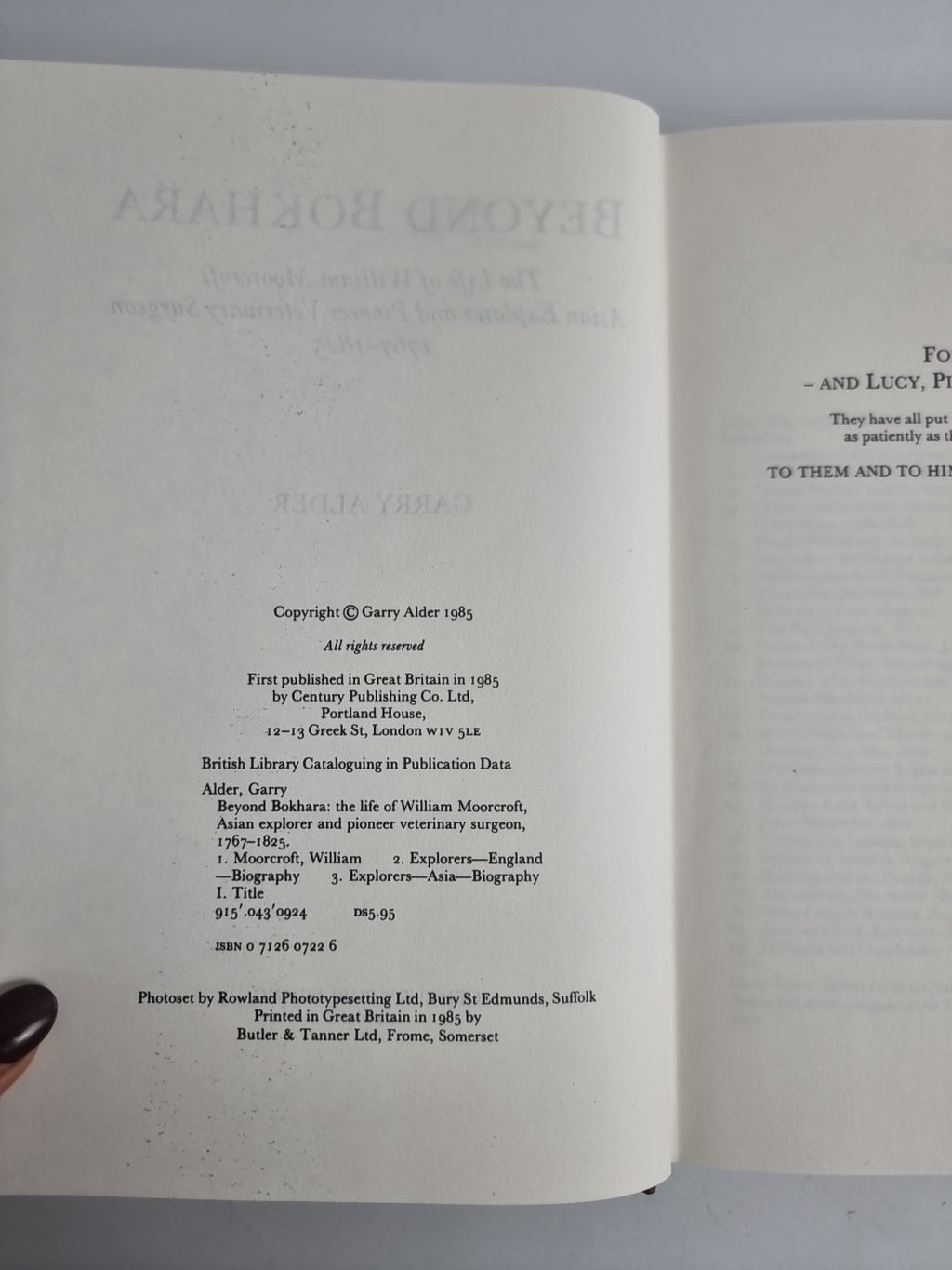 Beyond Bokhara: The Life of William Moorcroft, Garry Alder — First Edition
