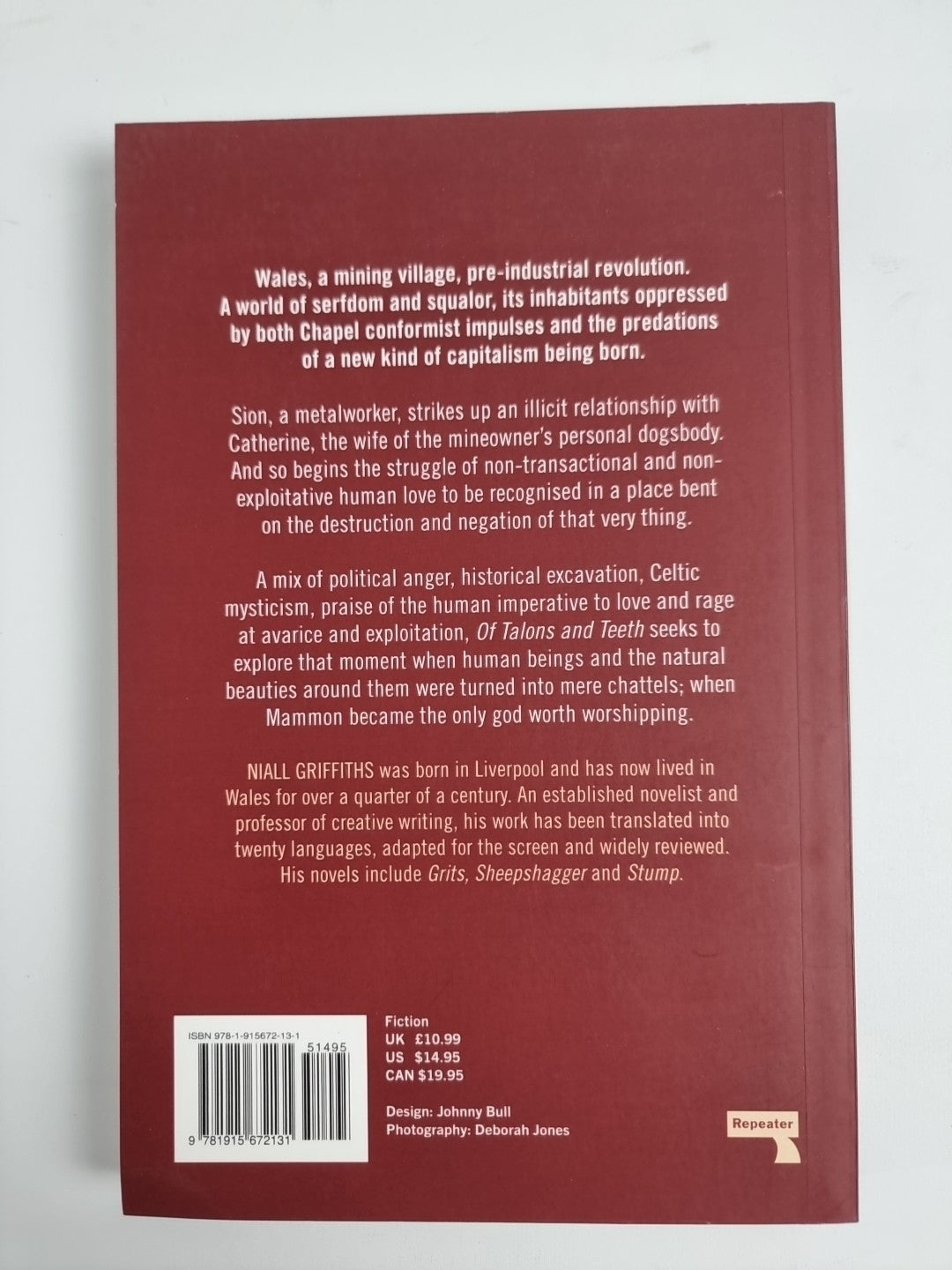 Niall Griffiths Of Talons and Teeth (Paperback)