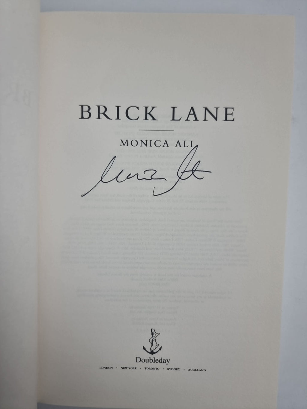 Monica ALI Brick Lane SIGNED Copy 2003 Hardback DJ
