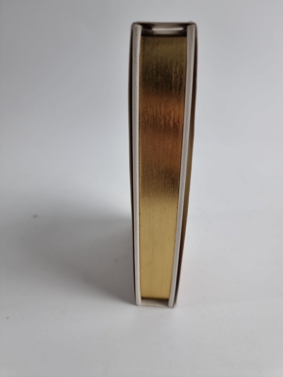 Book of Common Prayer Gift Edition White CP221 601B White