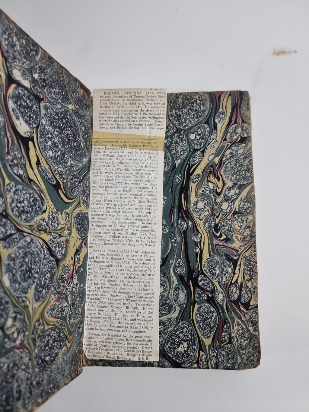 The British Flora. Containing the Select Names Characters, Places of Growth 1777