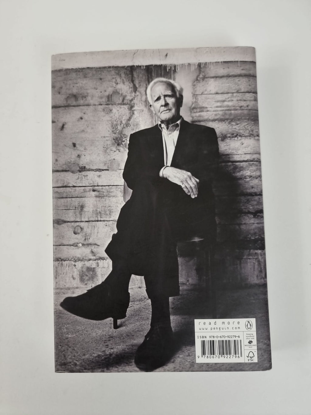 A Delicate Truth, John le Carré - Exclusive Waterstones Edition (1st)